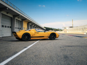 Composite Works' GT 40 – 03